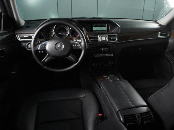 Mercedes-Benz E-Класс IV (W212 S212 C207) Рестайлинг с пробегом 2013 года, цена 1 999 000 рублей, 237437 км, седан, Автокод Объявления