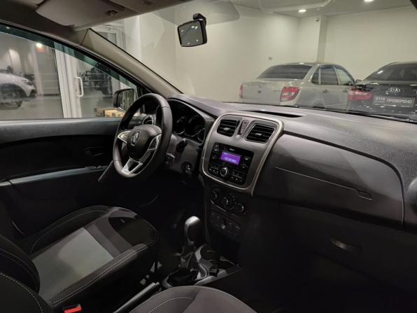 Renault Logan II Рестайлинг с пробегом 2022 года, цена 1 135 000 рублей, 92392 км, седан, Автокод Объявления