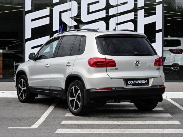 Volkswagen Tiguan I Рестайлинг с пробегом 2015 года, цена 1 499 000 рублей, 151331 км, внедорожник, Автокод Объявления