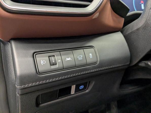 Hyundai Santa Fe IV Рестайлинг с пробегом 2021 года, цена 3 700 000 рублей, 63121 км, внедорожник, Автокод Объявления