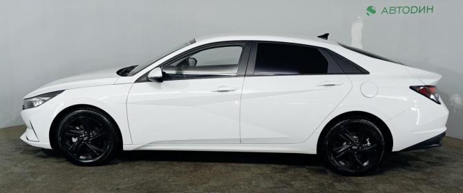 Hyundai Elantra VII (CN7) с пробегом 2023 года, цена 1 999 000 рублей, 20000 км, седан, Автокод Объявления