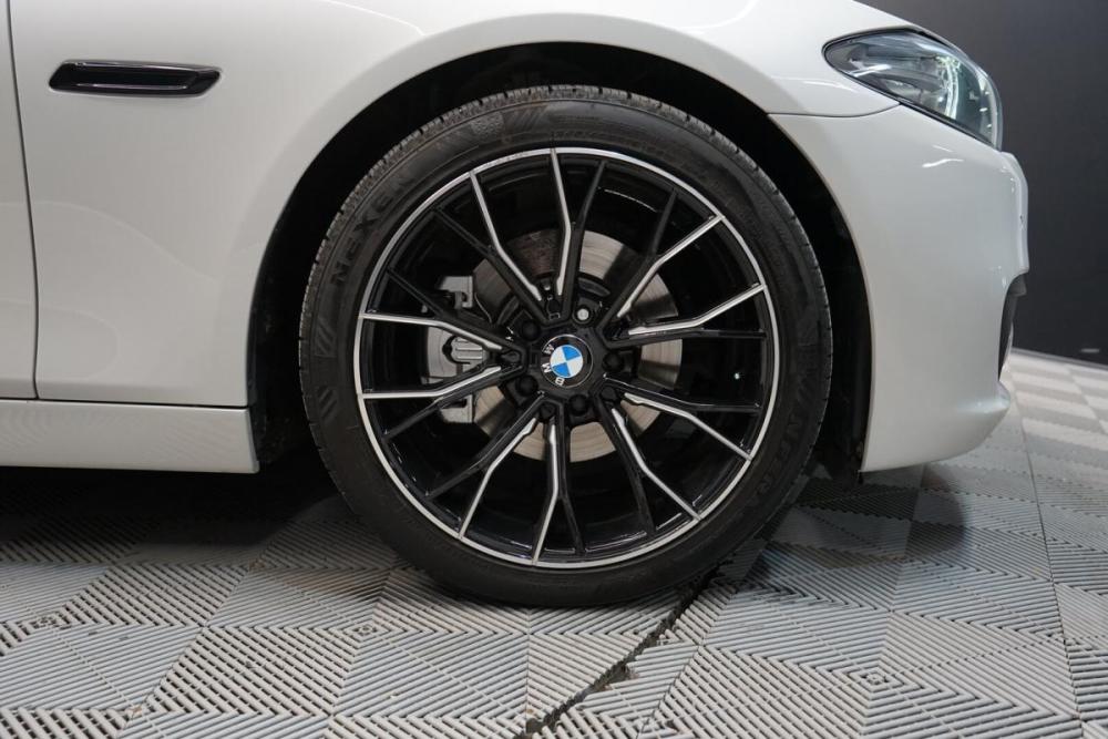 BMW 5 серии VI (F10/F11/F07) Рестайлинг Крым  - изображение 28