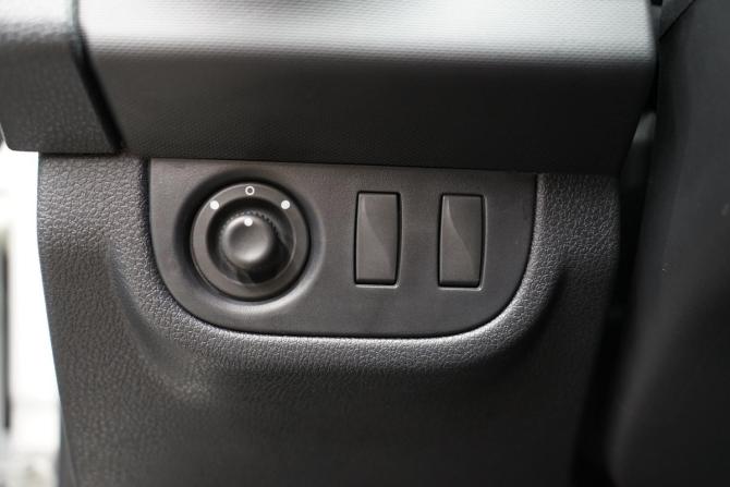 Renault Logan II Рестайлинг с пробегом 2020 года, цена 930 000 рублей, 132010 км, седан, Автокод Объявления