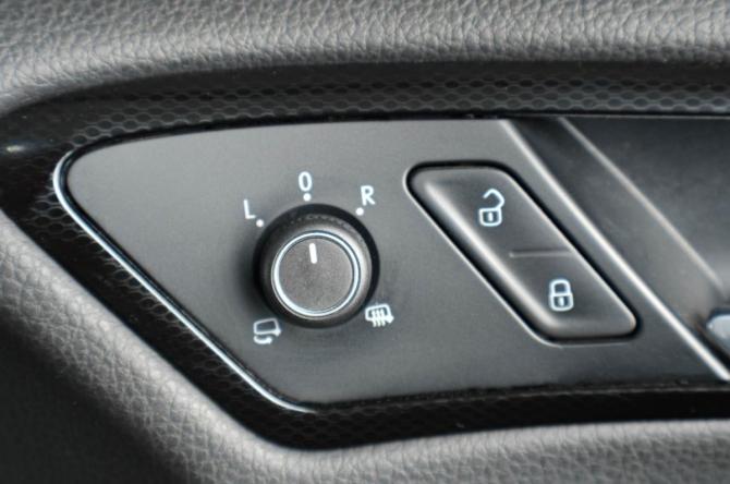 Volkswagen Golf VII с пробегом 2014 года, цена 1 159 000 рублей, 150000 км, универсал, Автокод Объявления