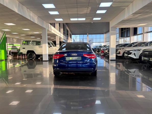 Audi A4 IV (B8) Рестайлинг с пробегом 2015 года, цена 1 150 000 рублей, 288058 км, седан, Автокод Объявления