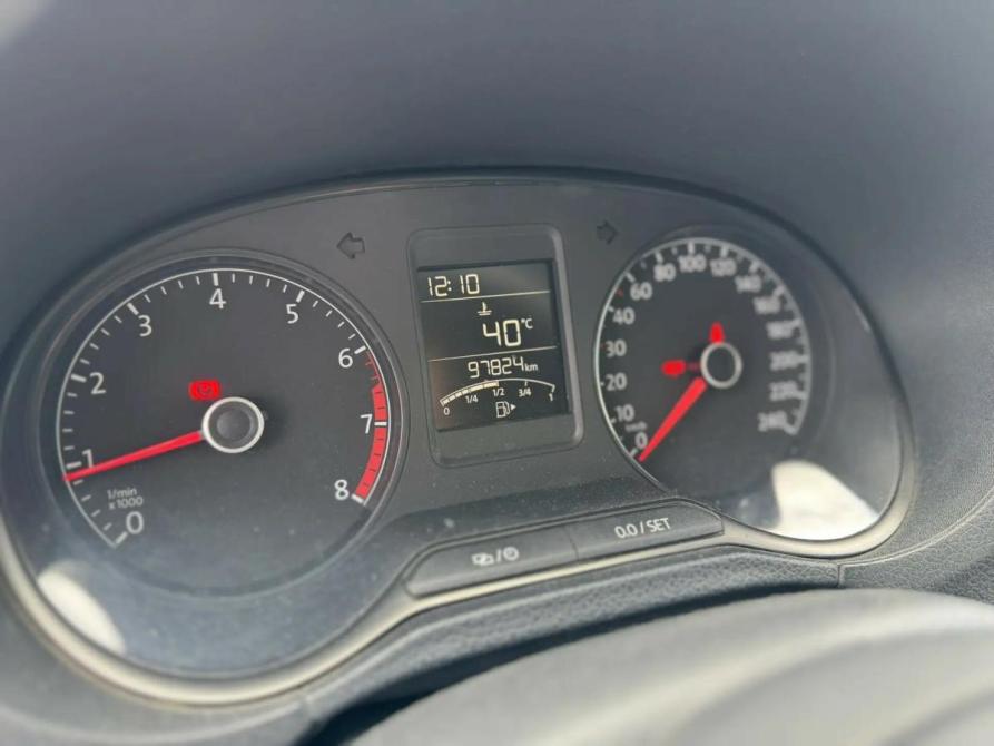 Volkswagen Polo V Рестайлинг Вологда  - изображение 11