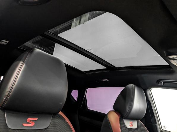 Geely Coolray I с пробегом 2022 года, цена 1 625 000 рублей, 102391 км, внедорожник, Автокод Объявления