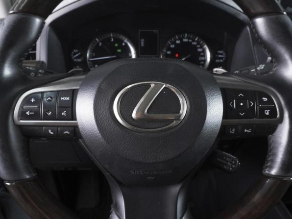 Lexus LX III Рестайлинг 2 с пробегом 2015 года, цена 5 880 000 рублей, 195403 км, внедорожник, Автокод Объявления