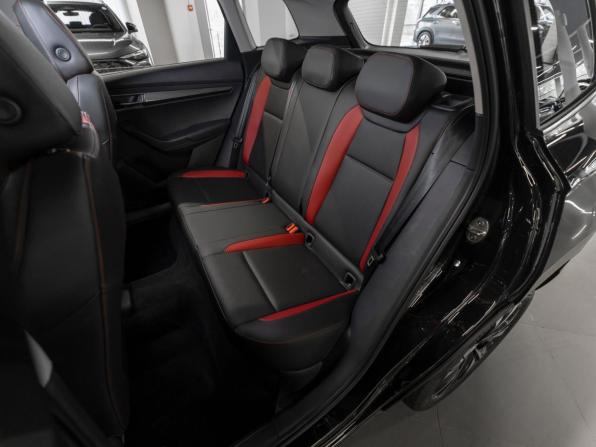 Skoda Karoq I с пробегом 2025 года, цена 3 350 000 рублей, 20 км, внедорожник, Автокод Объявления