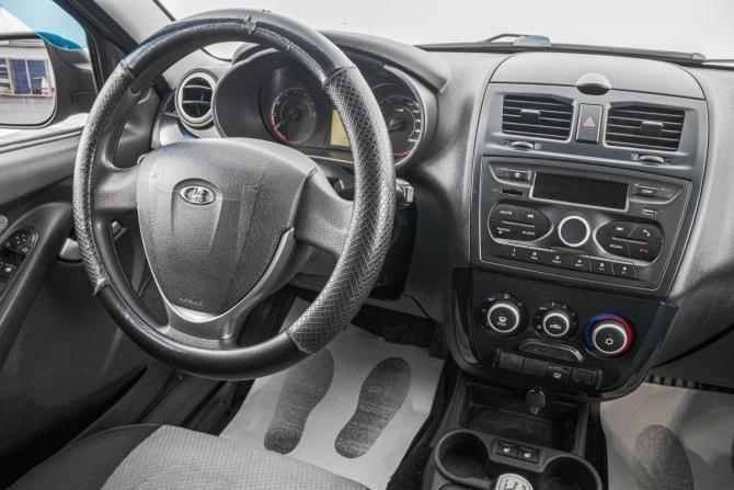 Lada (ВАЗ) Kalina II с пробегом 2017 года, цена 599 000 рублей, 170000 км, универсал, Автокод Объявления