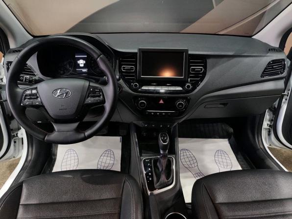 Hyundai Solaris II Рестайлинг с пробегом 2020 года, цена 1 558 000 рублей, 75655 км, седан, Автокод Объявления
