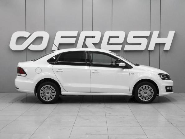 Volkswagen Polo V Рестайлинг с пробегом 2016 года, цена 1 269 000 рублей, 96961 км, седан, Автокод Объявления