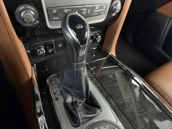 Infiniti QX80 I Рестайлинг 2 с пробегом 2018 года, цена 5 490 000 рублей, 91836 км, внедорожник, Автокод Объявления