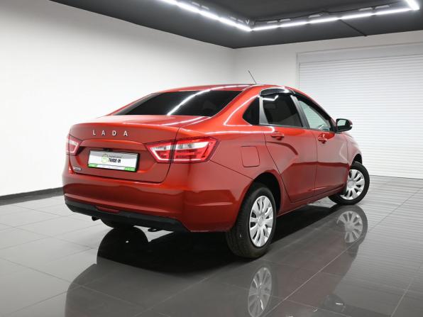 Lada (ВАЗ) Vesta I с пробегом 2021 года, цена 1 095 000 рублей, 69650 км, седан, Автокод Объявления