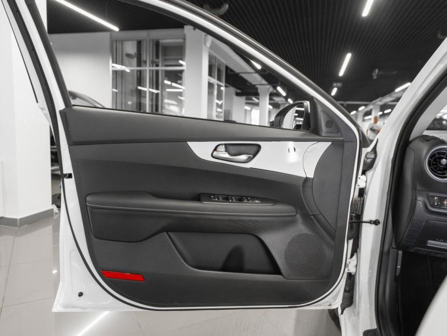 Kia Cerato IV Рестайлинг Москва  - изображение 18