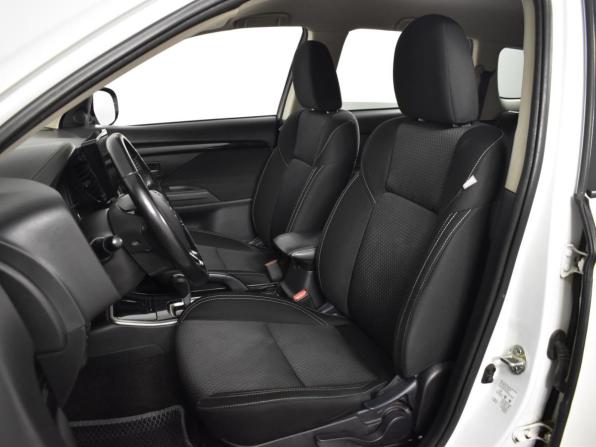 Mitsubishi Outlander III Рестайлинг 3 с пробегом 2019 года, цена 1 843 100 рублей, 141642 км, внедорожник, Автокод Объявления