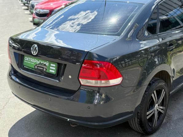 Volkswagen Polo V с пробегом 2011 года, цена 599 000 рублей, 217300 км, седан, Автокод Объявления