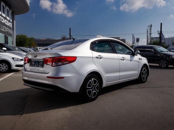 Kia Rio III Рестайлинг с пробегом 2016 года, цена 850 000 рублей, 226403 км, седан, Автокод Объявления