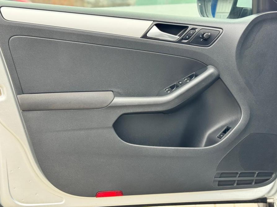Volkswagen Jetta VI Ростов-на-Дону  - изображение 12