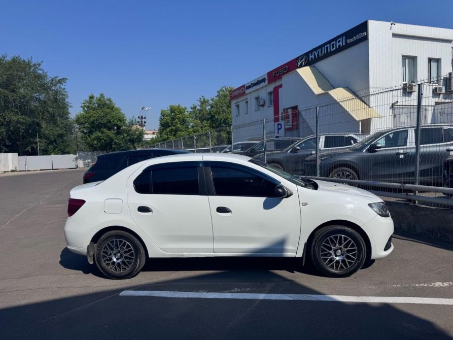 Renault Logan II Москва  - изображение 1