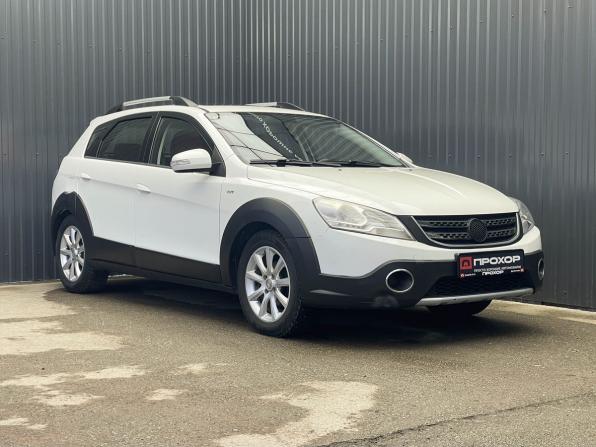Dongfeng H30 Cross с пробегом 2016 года, цена 607 000 рублей, 102760 км, хэтчбек, Автокод Объявления