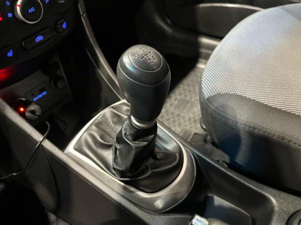 Hyundai Solaris I с пробегом 2012 года, цена 687 000 рублей, 99700 км, хэтчбек, Автокод Объявления