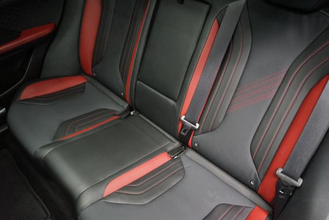 Geely Coolray I Рестайлинг с пробегом 2023 года, цена 2 199 000 рублей, 48800 км, внедорожник, Автокод Объявления
