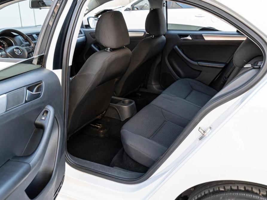 Volkswagen Jetta VI Рестайлинг Краснодар  - изображение 11