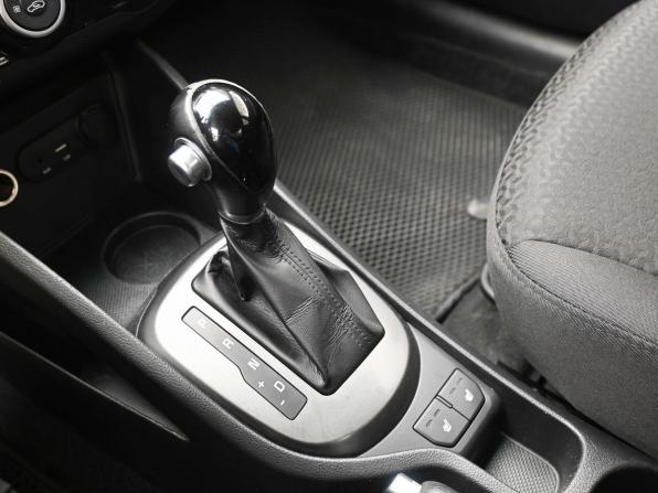 Kia Rio III Рестайлинг с пробегом 2016 года, цена 1 080 000 рублей, 113845 км, седан, Автокод Объявления