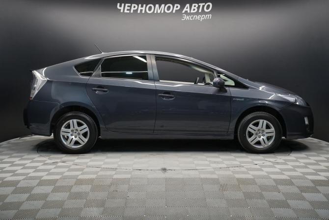 Toyota Prius III (XW30) с пробегом 2009 года, цена 1 288 000 рублей, 182000 км, лифтбек, Автокод Объявления