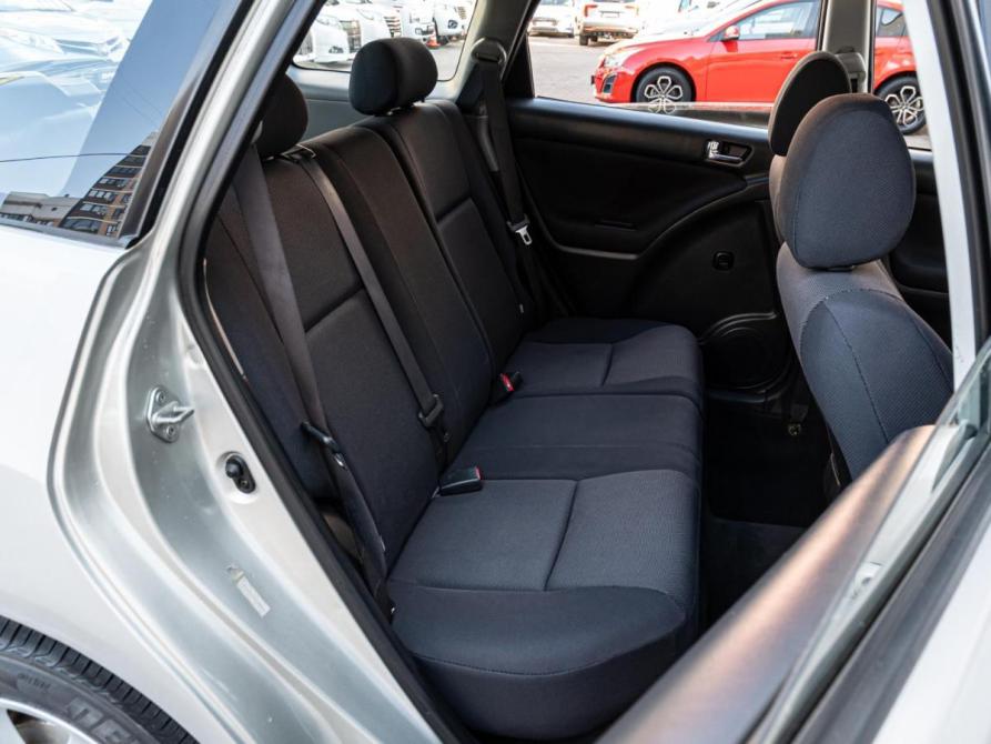 Toyota Matrix I (E130) Краснодар  - изображение 7