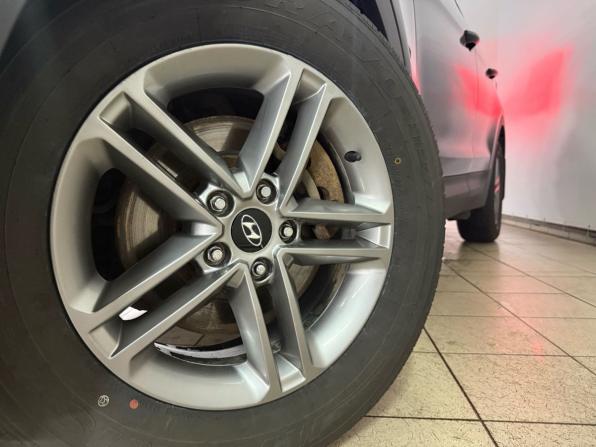 Hyundai Santa Fe III Рестайлинг с пробегом 2015 года, цена 1 730 000 рублей, 232484 км, внедорожник, Автокод Объявления