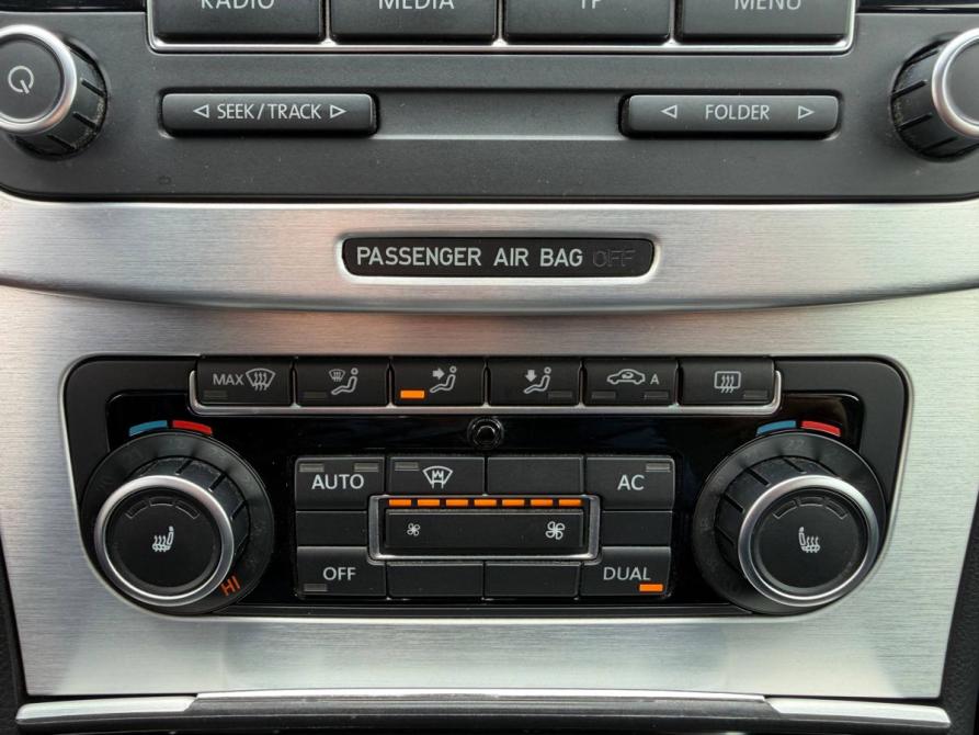 Volkswagen Passat B6 Санкт-Петербург  - изображение 25