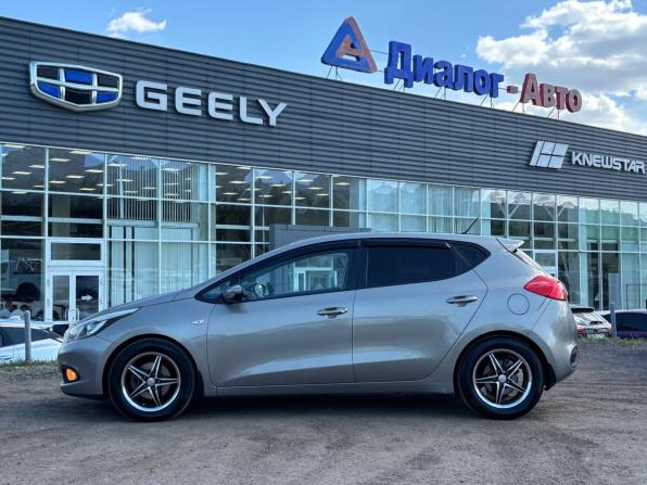 Kia Ceed II с пробегом 2013 года, цена 795 000 рублей, 249146 км, хэтчбек, Автокод Объявления