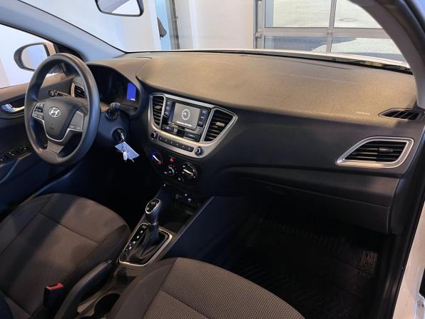 Hyundai Solaris II Рестайлинг с пробегом 2022 года, цена 1 781 000 рублей, 93231 км, седан, Автокод Объявления