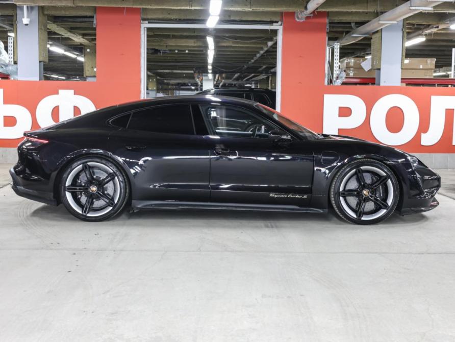 Porsche Taycan I Москва  - изображение 4