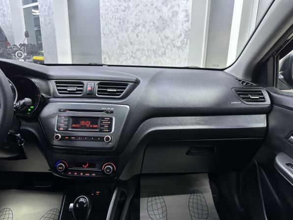 Kia Rio III Рестайлинг с пробегом 2017 года, цена 1 345 000 рублей, 86658 км, седан, Автокод Объявления