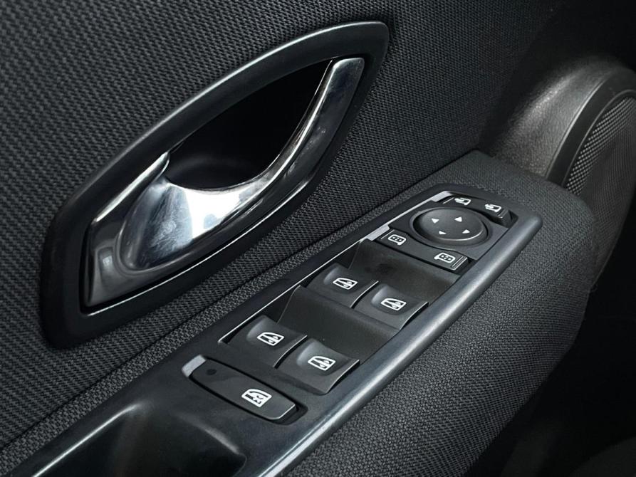 Renault Fluence I Рестайлинг Вологда  - изображение 23