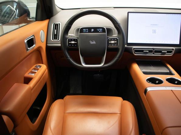 Li Auto (Lixiang) L7 I с пробегом 2023 года, цена 5 250 000 рублей, 47474 км, внедорожник, Автокод Объявления