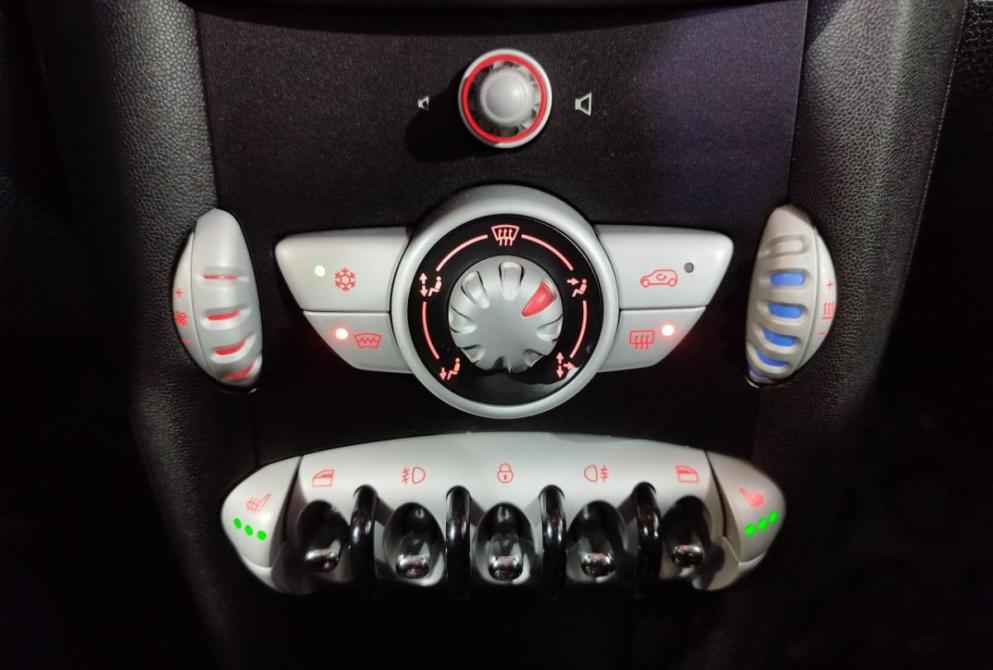 Mini Hatch II (R56) Саратов  - изображение 17