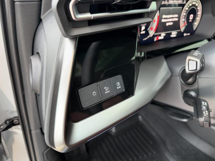 Audi A3 IV (8Y) Рестайлинг Санкт-Петербург  - изображение 16