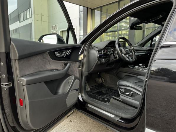 Audi Q7 II (4M) с пробегом 2018 года, цена 4 490 000 рублей, 155768 км, внедорожник, Автокод Объявления
