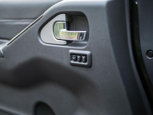 Nissan Pathfinder III Рестайлинг с пробегом 2010 года, цена 1 420 000 рублей, 196027 км, внедорожник, Автокод Объявления