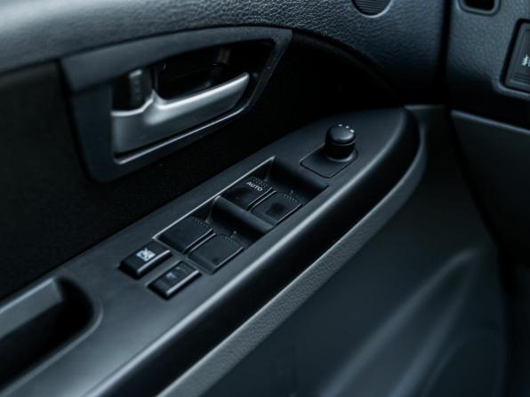 Suzuki SX4 I (Classic) Рестайлинг с пробегом 2013 года, цена 886 000 рублей, 134060 км, хэтчбек, Автокод Объявления