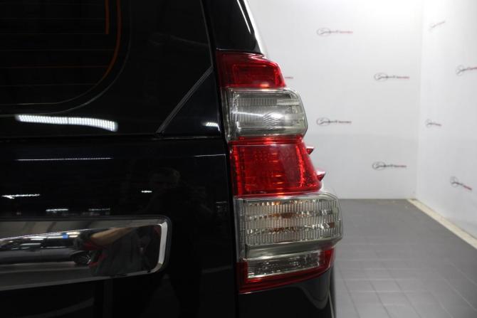 Toyota Land Cruiser Prado 150 Series Рестайлинг 1 с пробегом 2014 года, цена 3 300 000 рублей, 150151 км, внедорожник, Автокод Объявления