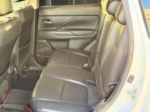Mitsubishi Outlander III Рестайлинг 2 с пробегом 2015 года, цена 1 765 000 рублей, 125879 км, внедорожник, Автокод Объявления