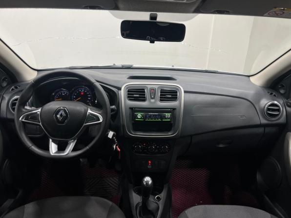 Renault Logan II Рестайлинг с пробегом 2020 года, цена 750 000 рублей, 186000 км, седан, Автокод Объявления