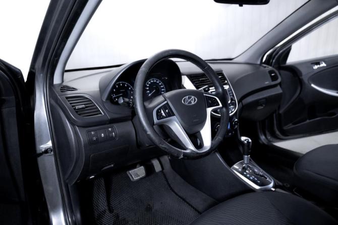Hyundai Solaris I с пробегом 2011 года, цена 869 000 рублей, 197180 км, седан, Автокод Объявления