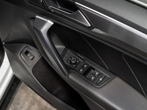 Volkswagen Tiguan II с пробегом 2019 года, цена 2 480 000 рублей, 97250 км, внедорожник, Автокод Объявления