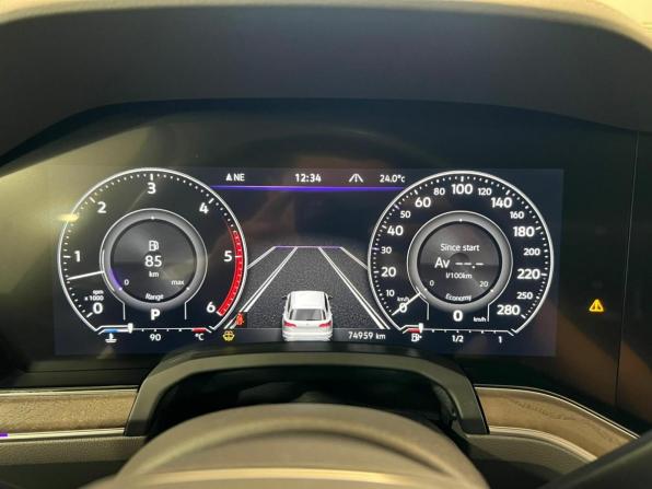 Volkswagen Touareg III с пробегом 2020 года, цена 6 895 000 рублей, 74942 км, внедорожник, Автокод Объявления